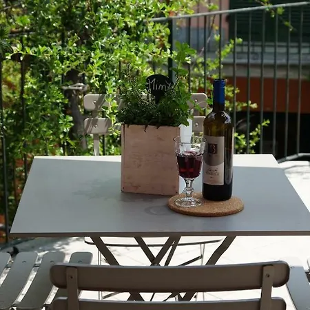 La Casa Di Ringhiera Alba