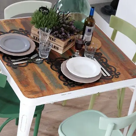 La Casa Di Ringhiera Alba