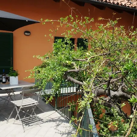 La Casa Di Ringhiera * Alba