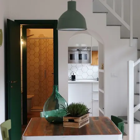 La Casa Di Ringhiera * Alba