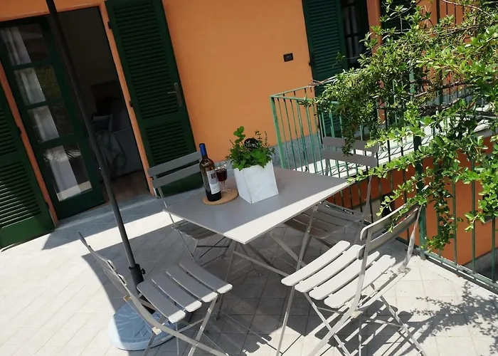 La Casa Di Ringhiera Apartamento Alba (Piedmont)