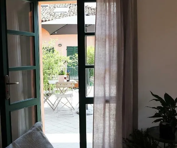 La Casa Di Ringhiera * Alba (Piedmont)