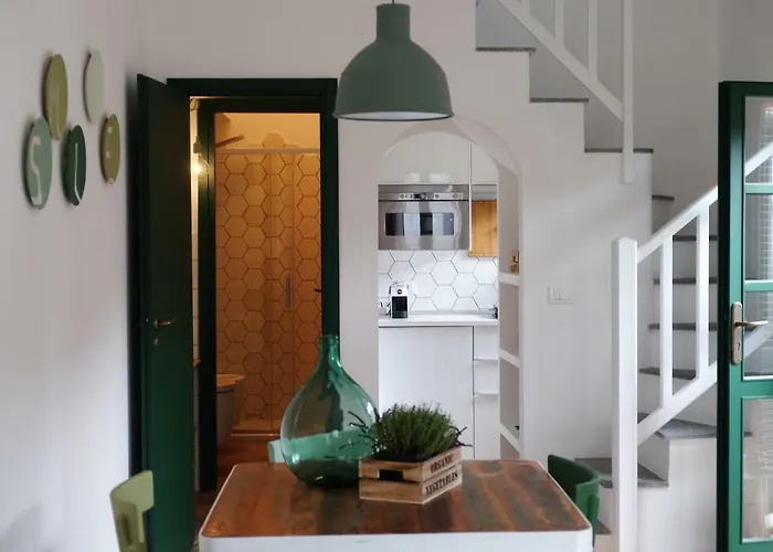 La Casa Di Ringhiera * Alba (Piedmont)